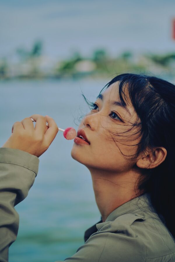 photo 1631284442976 87b41eb2bf9c