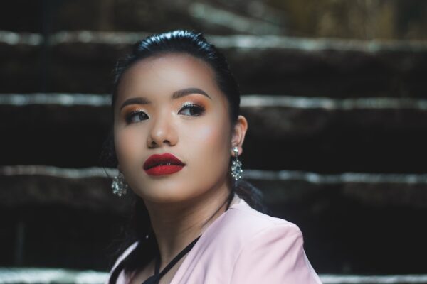 photo 1534221738043 a1a90ca6a9ac