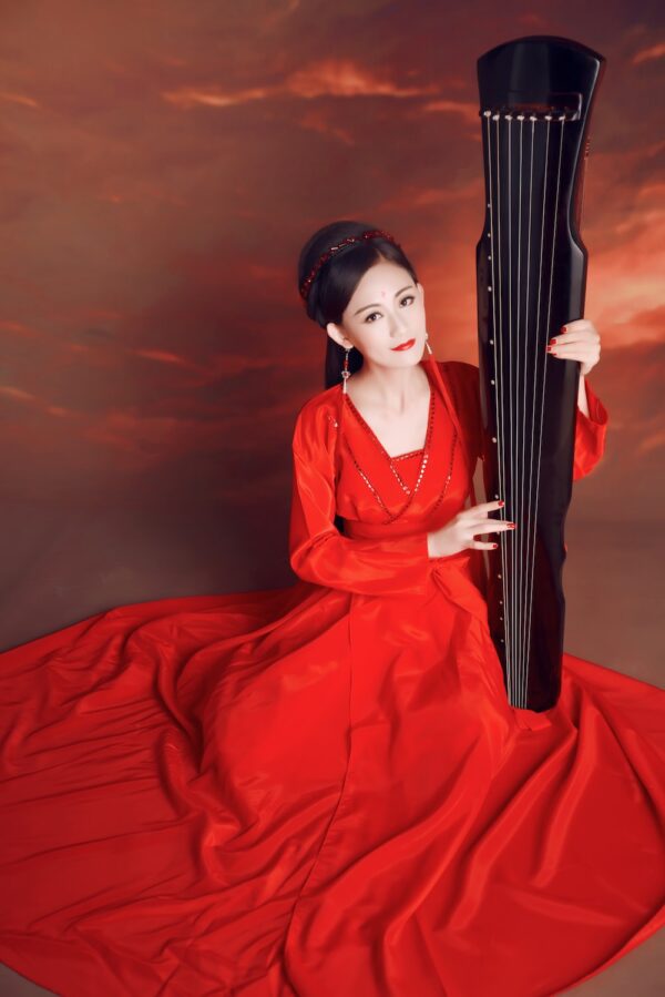 photo 1602417554711 c86fd704bd13