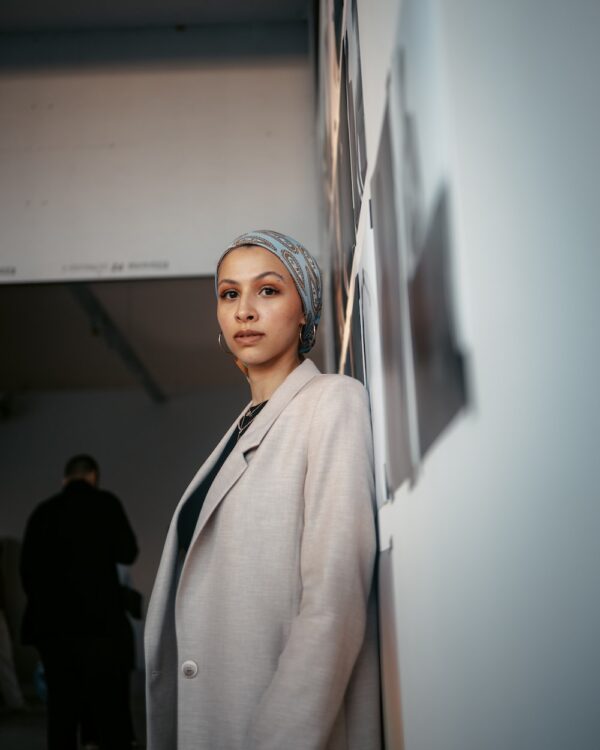 「流行趨勢解密:探索最受歡迎的潮流、文化、藝術」 9 photo 1679931992291 ce0b18468e92