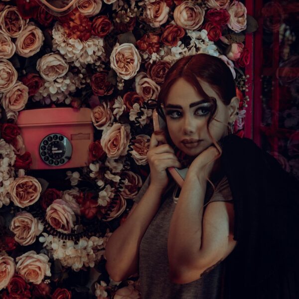 photo 1679950819164 4c7564710346