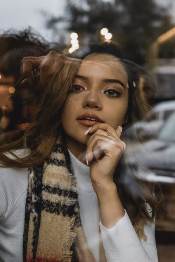 photo 1570751061183 73b276c22420