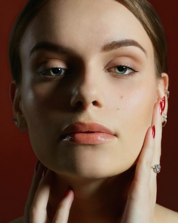 photo 1556942040 df93bd3bdd19