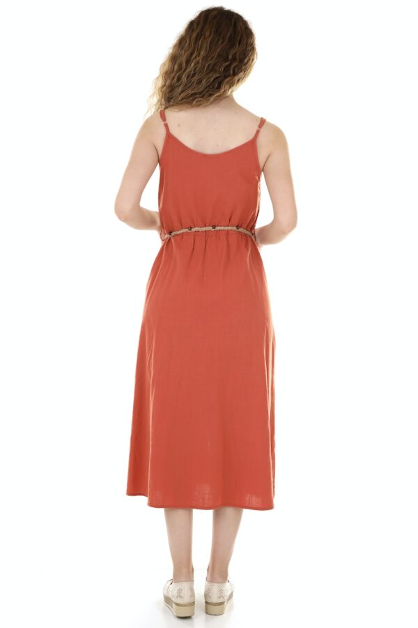 photo 1592295351022 4e21fa816f55