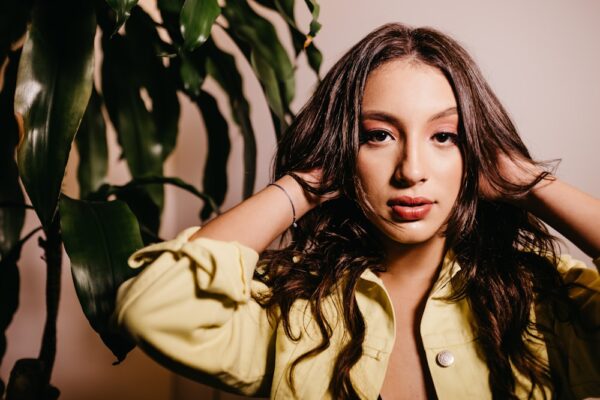 時尚穿搭網購攻略:把握最佳購物時機 4 photo 1565451246100 34ee3fb8529f