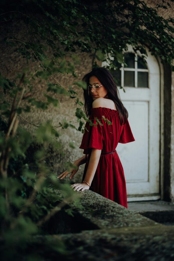 photo 1557739266 ef64eca74983