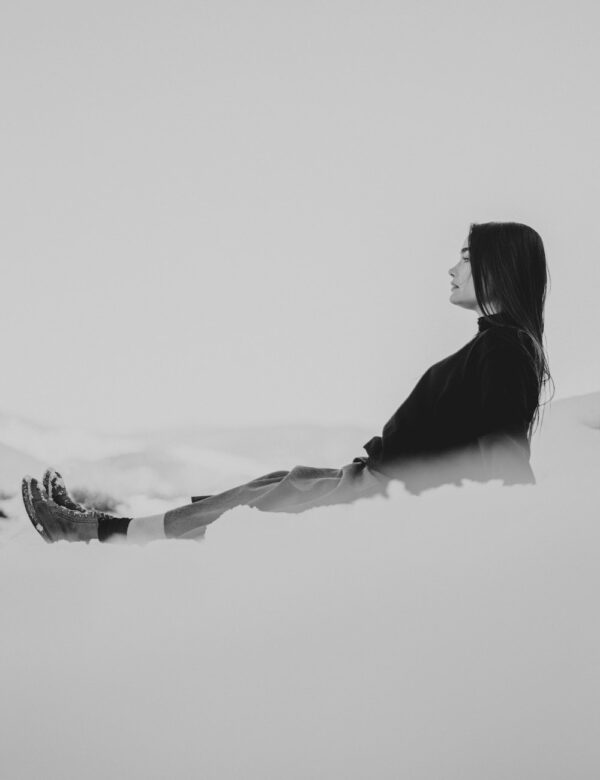 photo 1609565910145 572e4d6e3b71