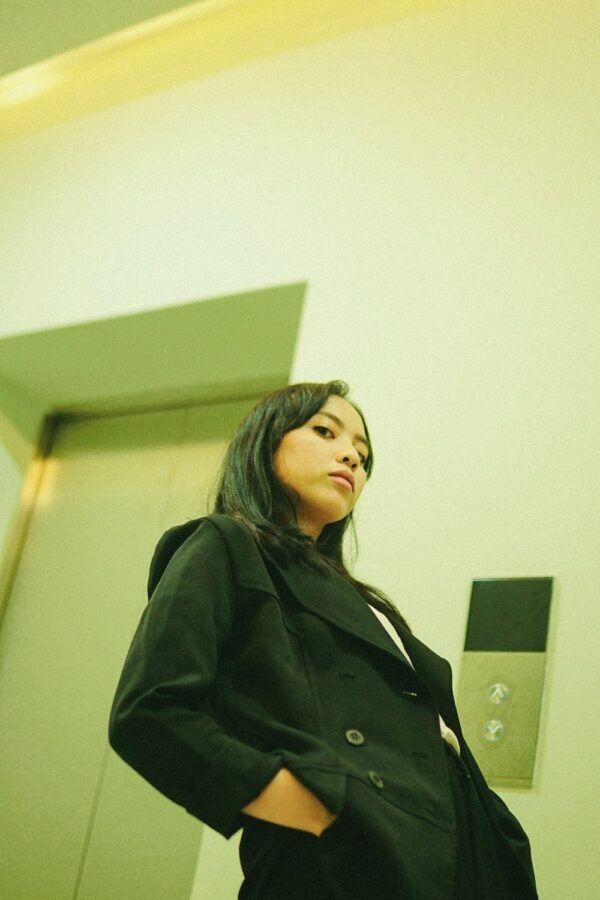 photo 1629922944153 83495b3814ef