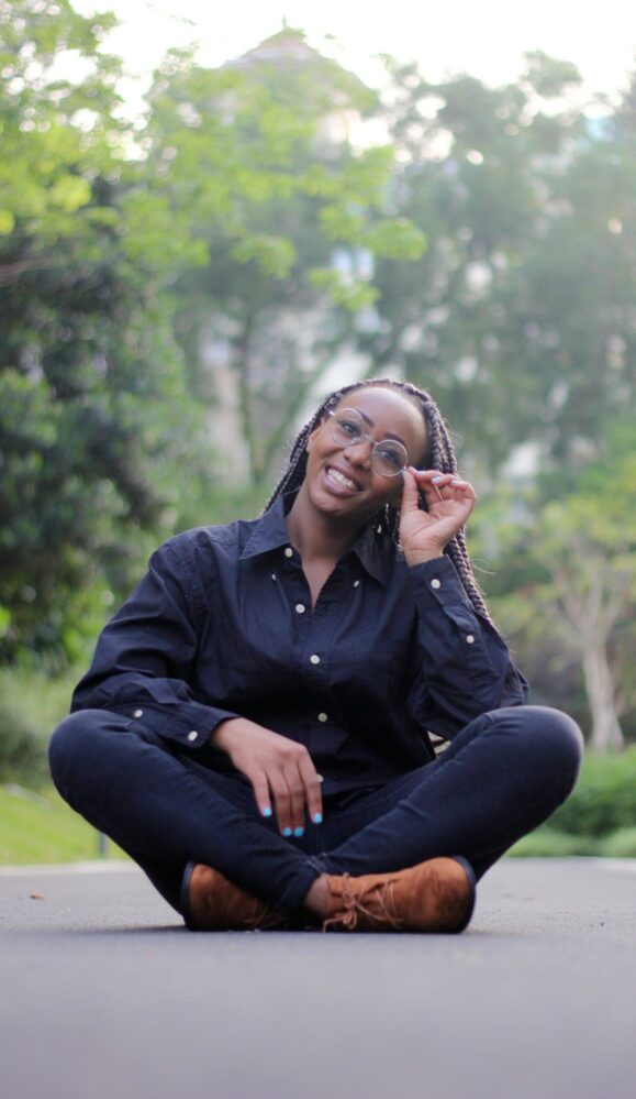 photo 1586788099314 e50a8130e3ef